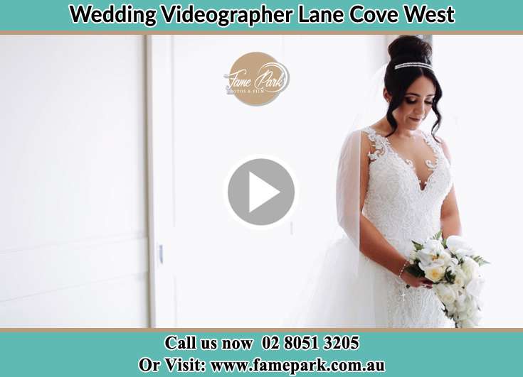 The Bride holding a bouquet of flowers Lane Cove West NSW 2066