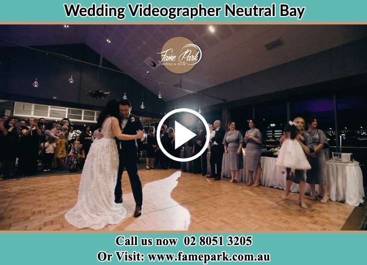 The newlyweds dancing on the dance floor Neutral Bay NSW 2089